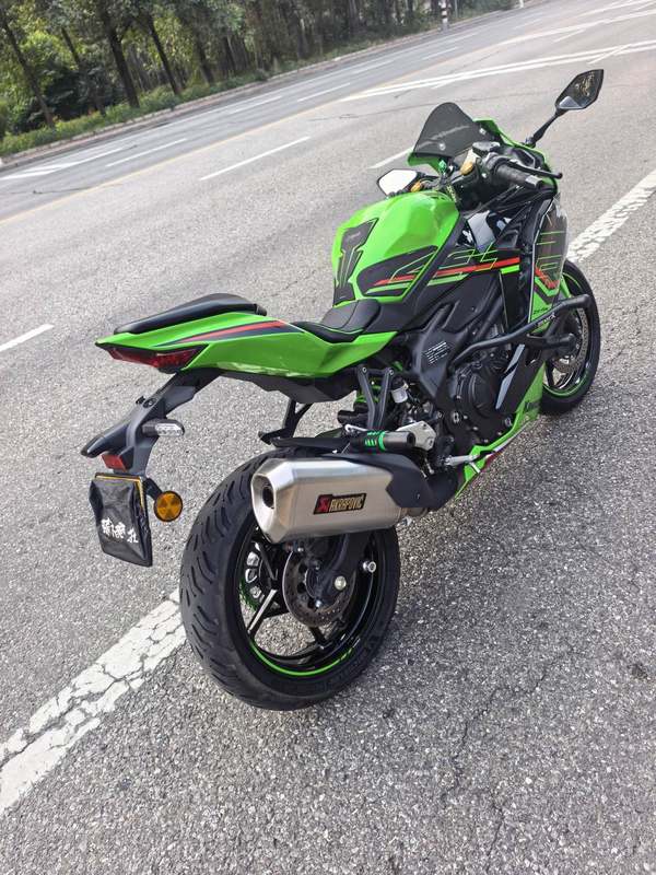 二手川崎ZX-4R
