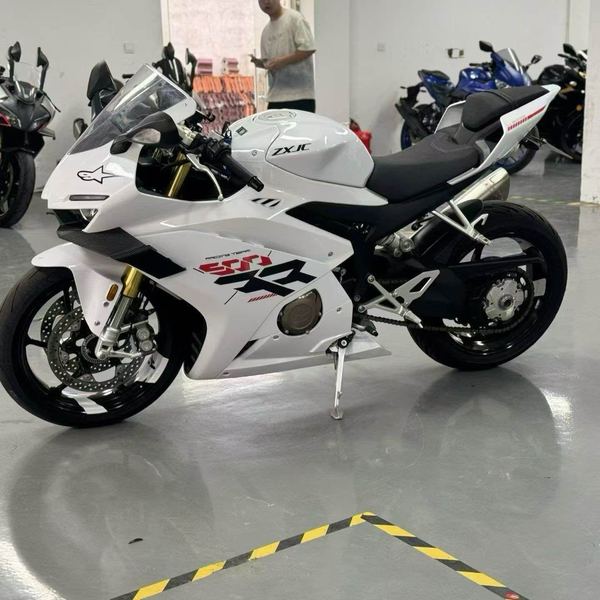 二手张雪机车500RR