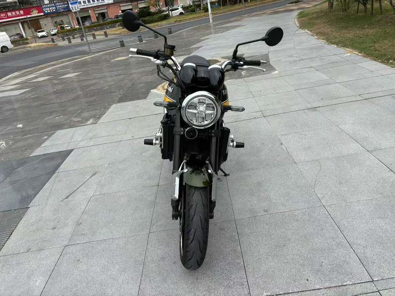 二手川崎Z900RS