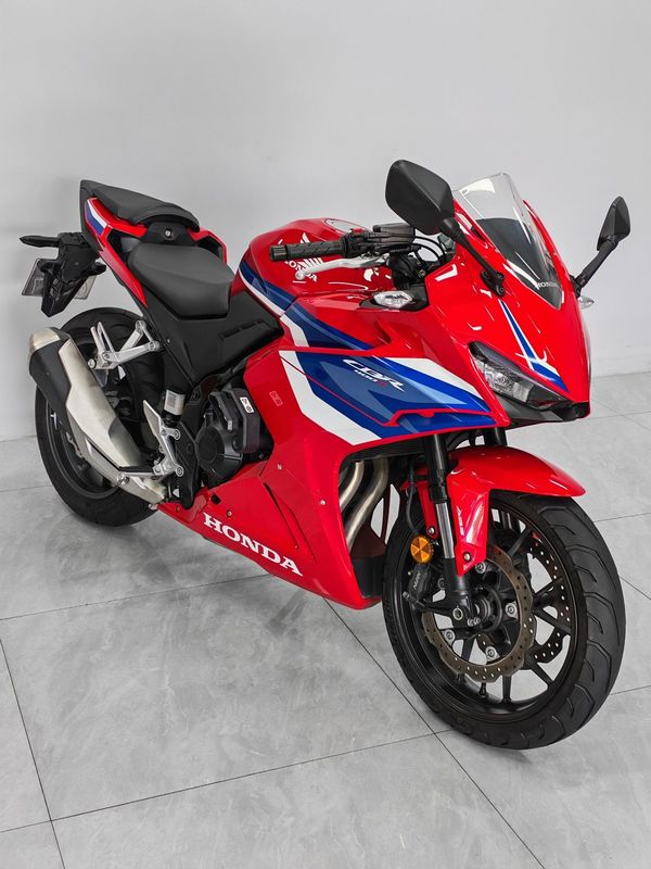 二手本田CBR400R