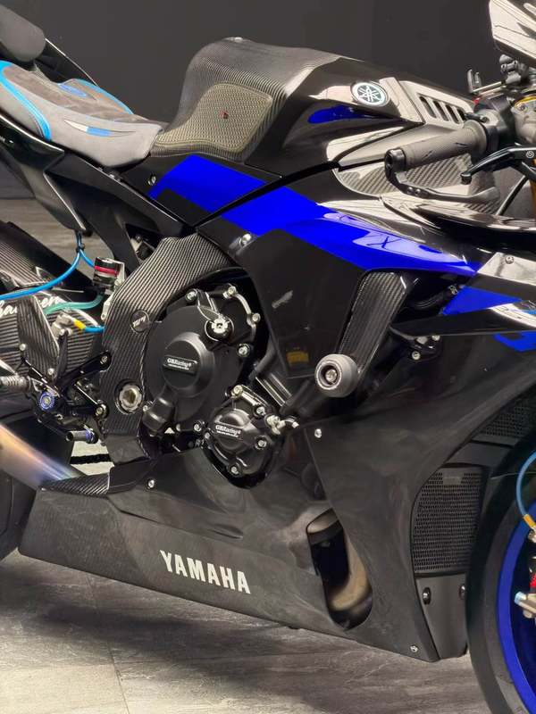 二手雅马哈YZF-R1