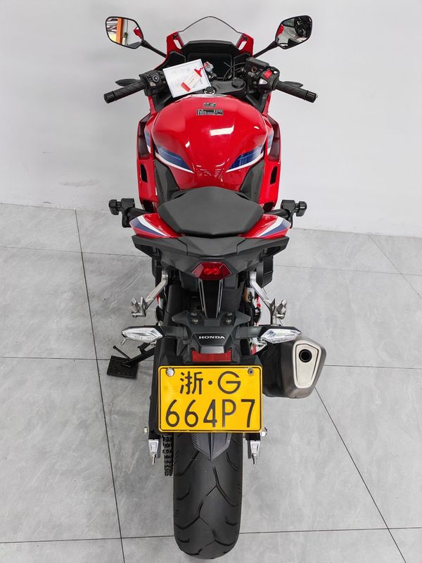 二手本田CBR400R