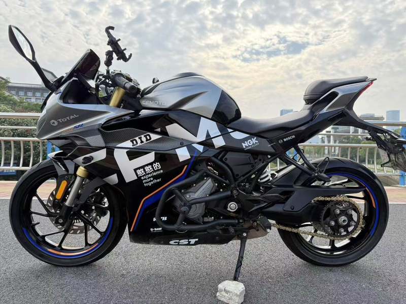 二手春风250SR