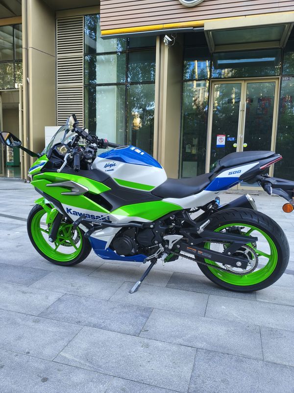 二手川崎Ninja 500