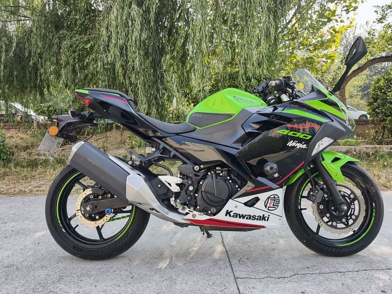 二手川崎Ninja 400