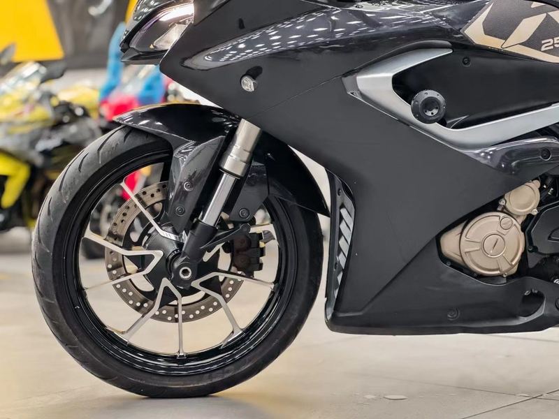 二手QJMOTOR赛250