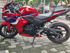 二手本田CBR400R