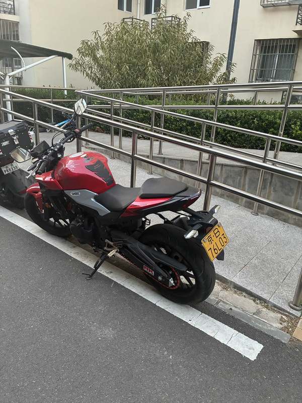 二手本田CB400F
