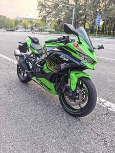 二手川崎ZX-4R