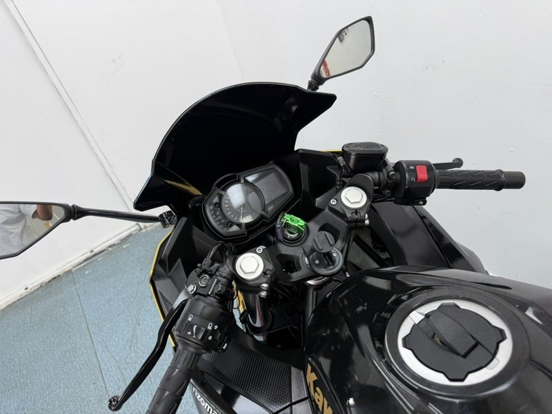二手川崎Ninja 400