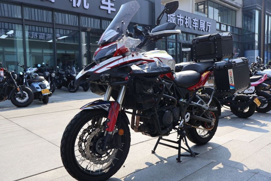 二手贝纳利金鹏 TRK502