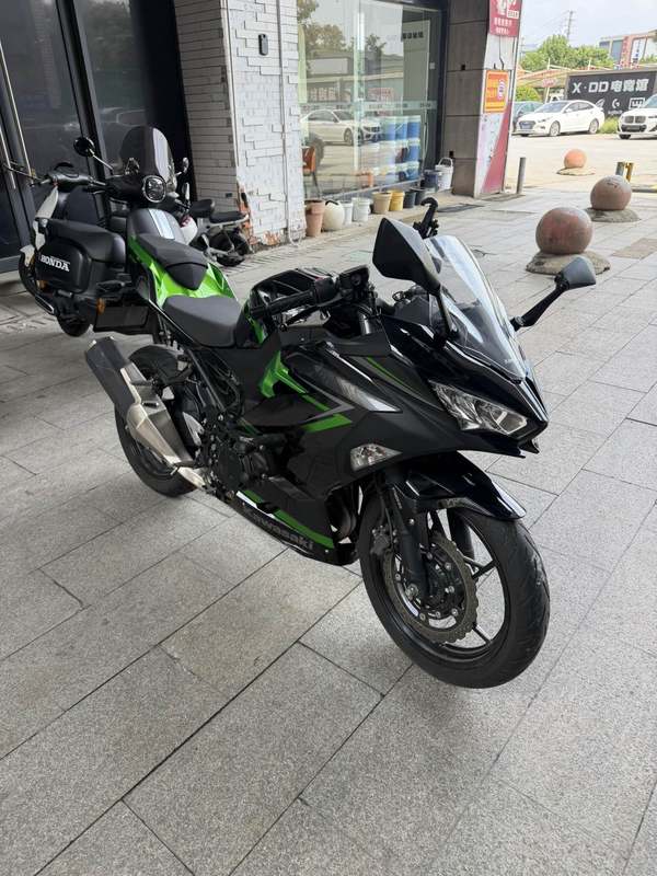 二手川崎Ninja 400