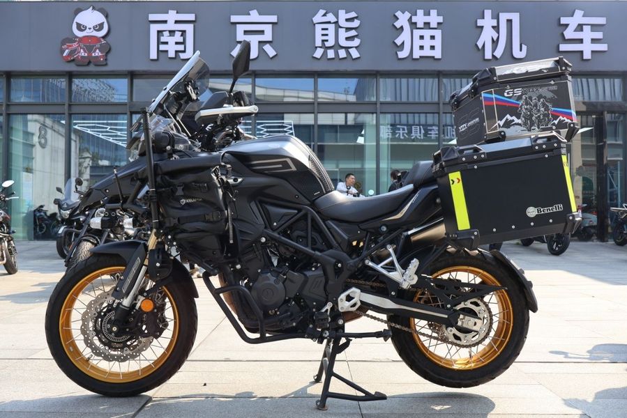 二手贝纳利TRK552