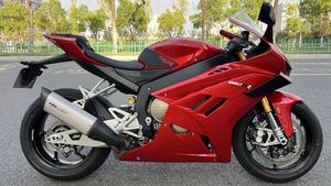 二手张雪机车820RR