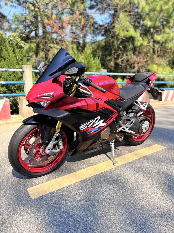 二手张雪机车500RR