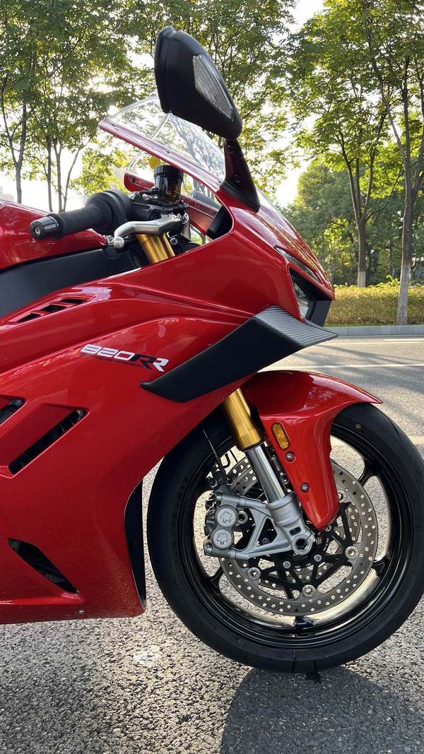 二手张雪机车820RR