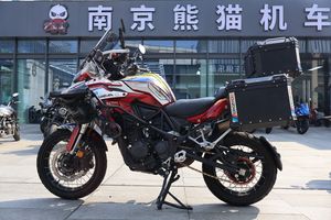 二手贝纳利金鹏 TRK502