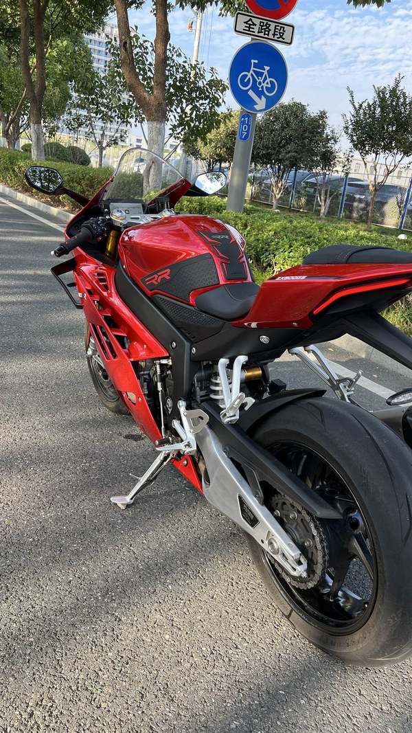 二手张雪机车820RR