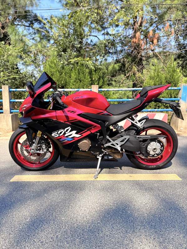 二手张雪机车500RR