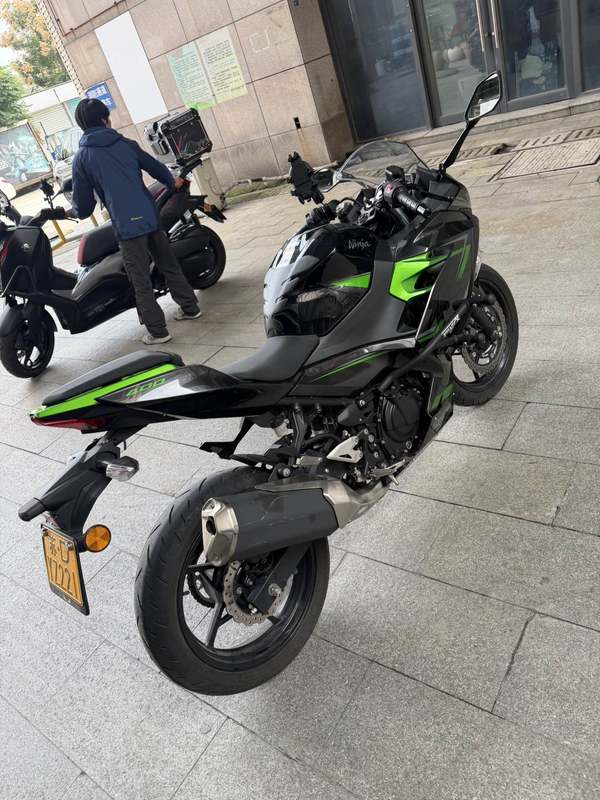 二手川崎Ninja 400