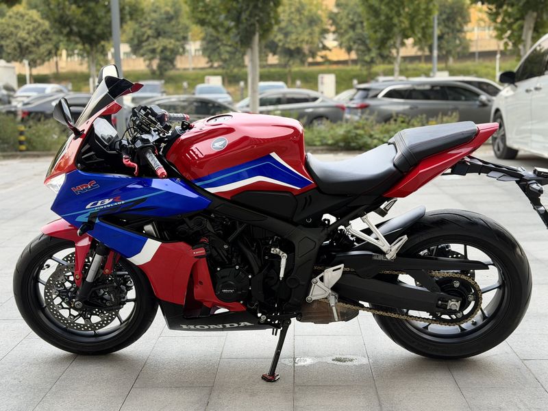 二手本田CBR650R