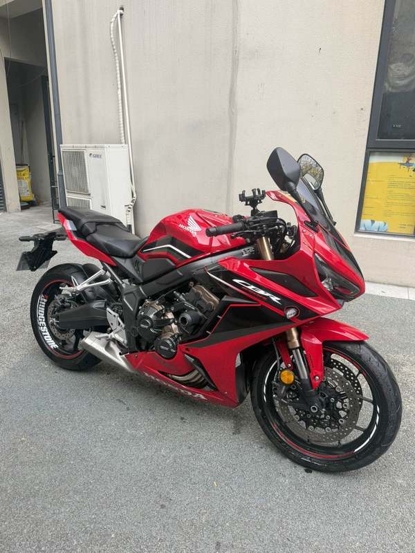 二手本田CBR650R