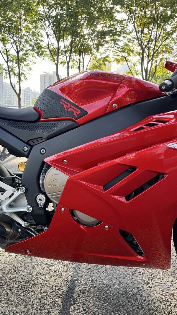 二手张雪机车820RR
