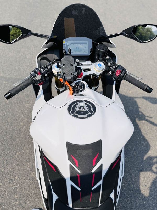 二手张雪机车500RR