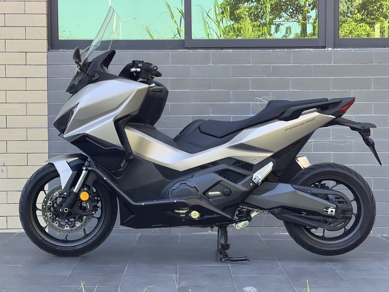 二手本田NSS750