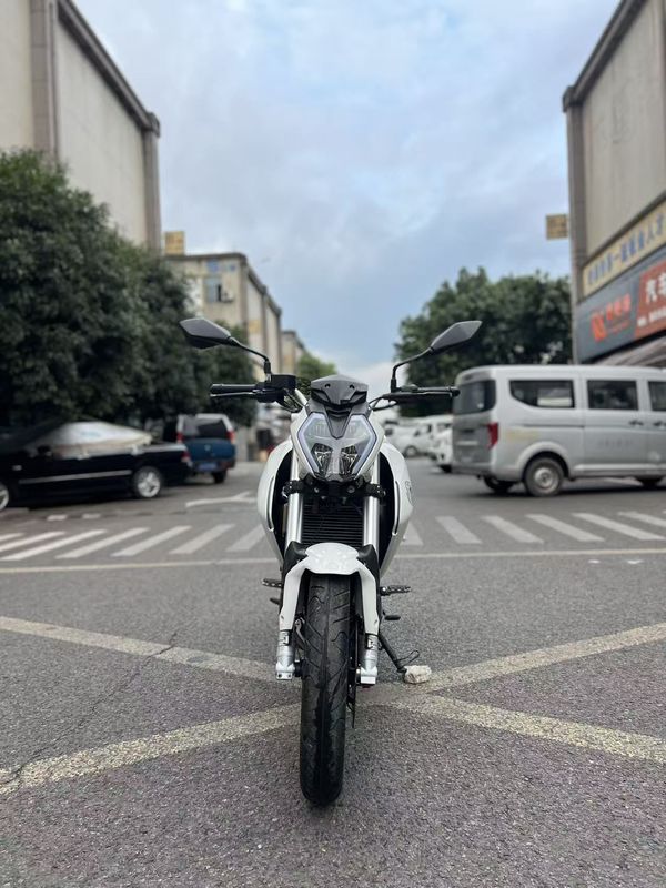 二手贝纳利小迅龙 BN150S