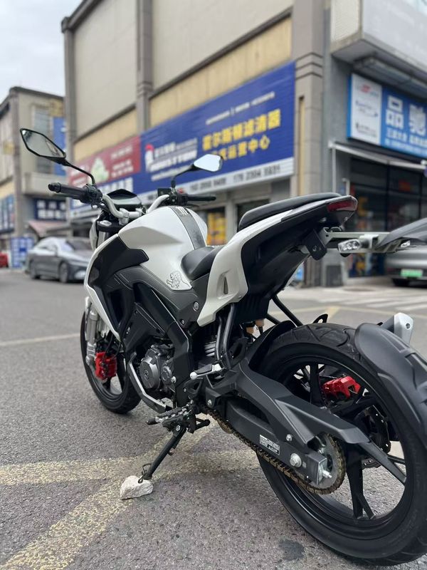 二手贝纳利小迅龙 BN150S