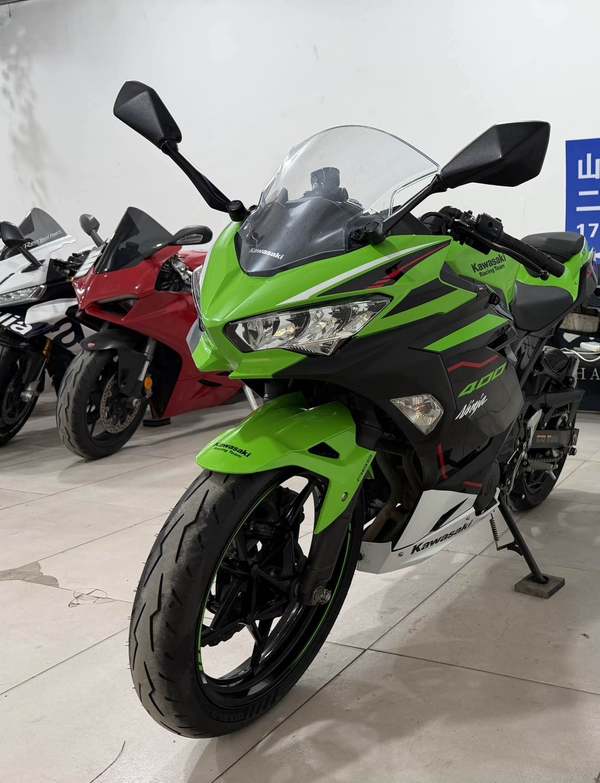 二手川崎Ninja 400
