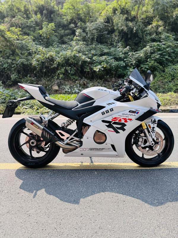 二手张雪机车500RR