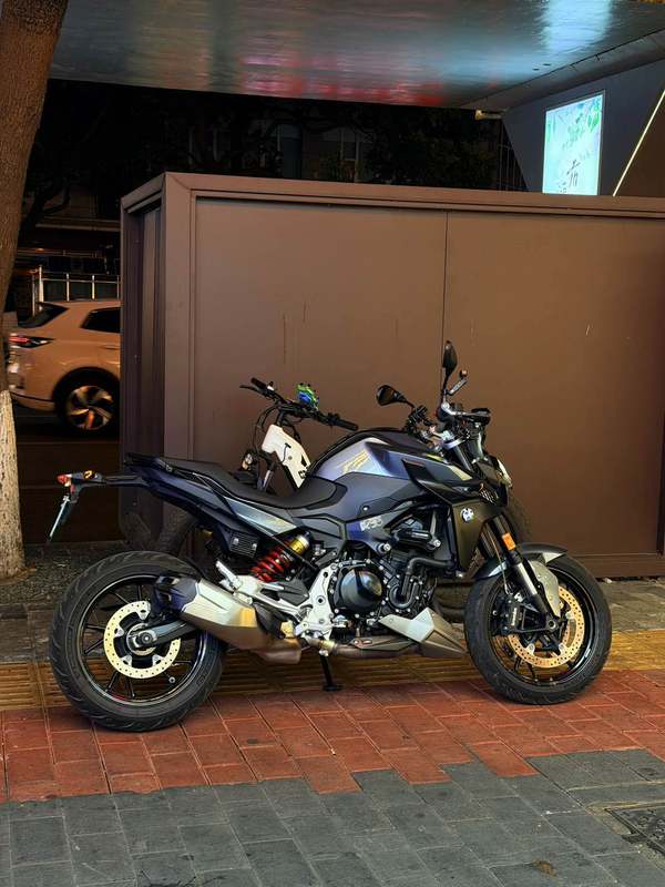 二手宝马F 900 R