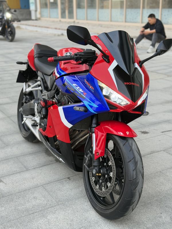 二手本田CBR650R