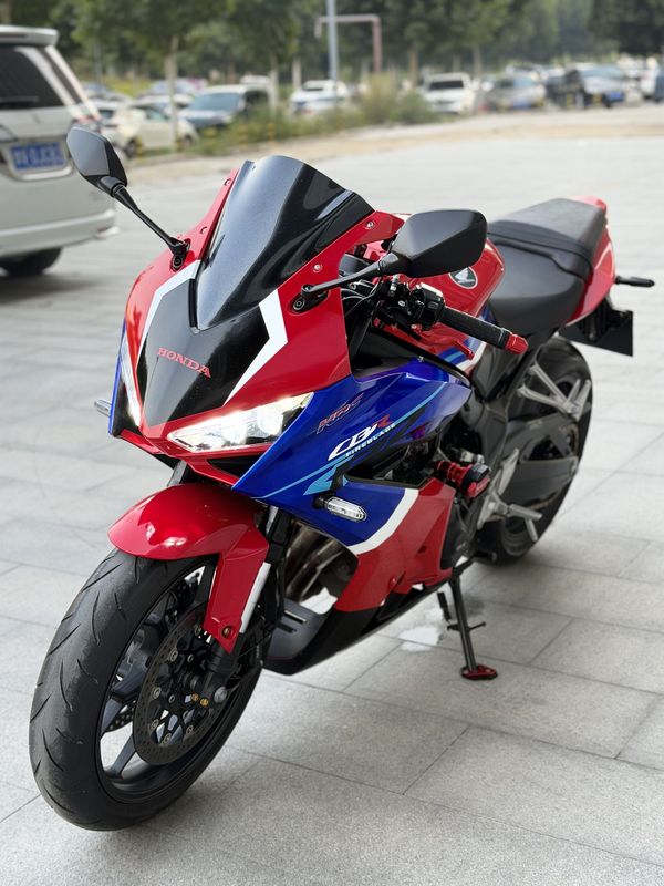 二手本田CBR650R