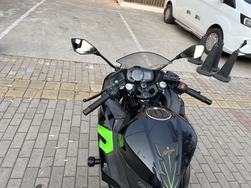 二手川崎Ninja 400