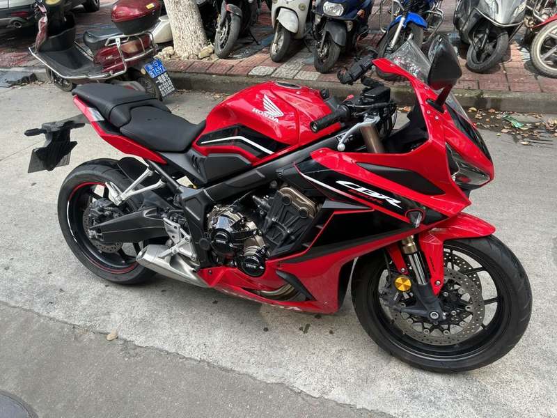 二手本田CBR650R