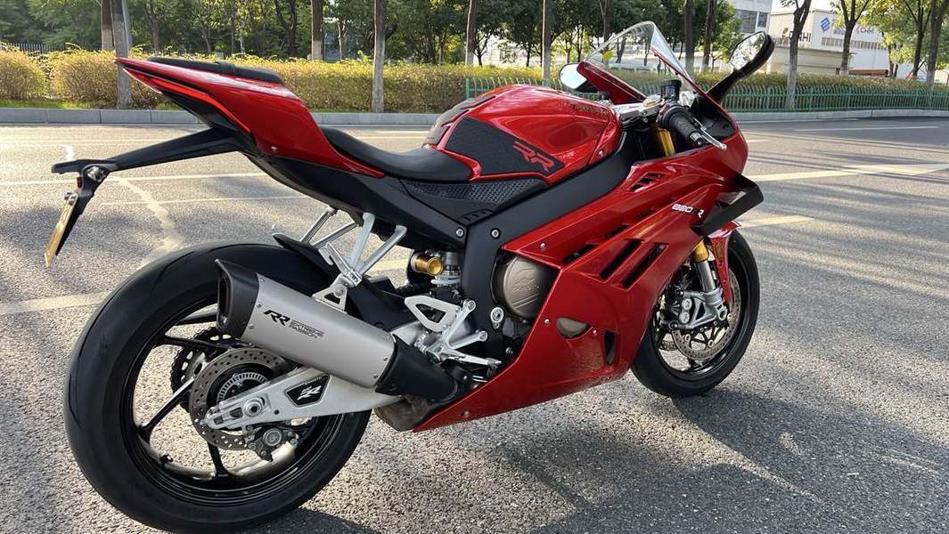 二手张雪机车820RR