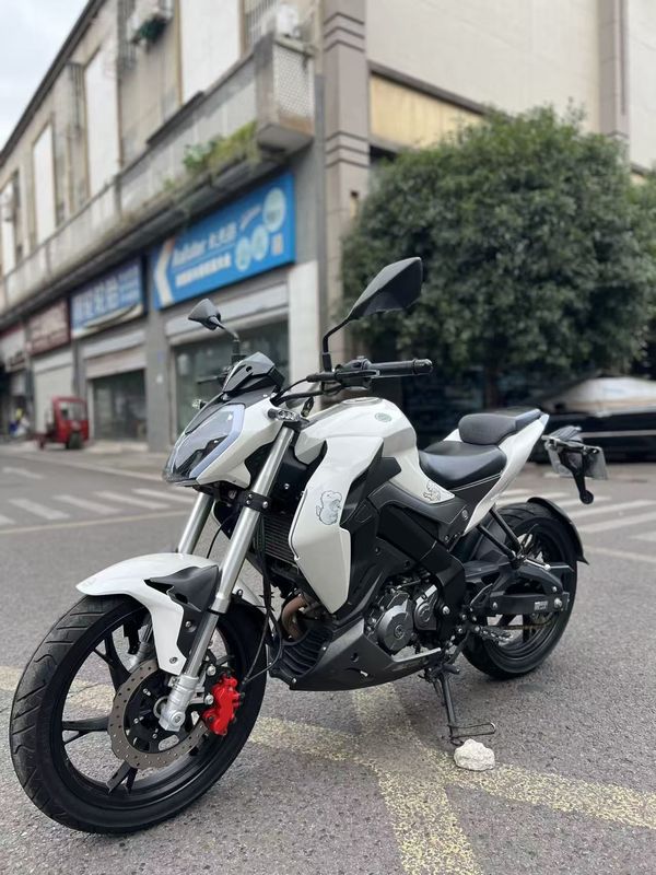 二手贝纳利小迅龙 BN150S