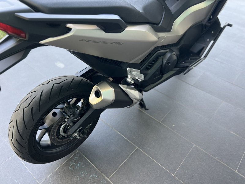 二手本田NSS750