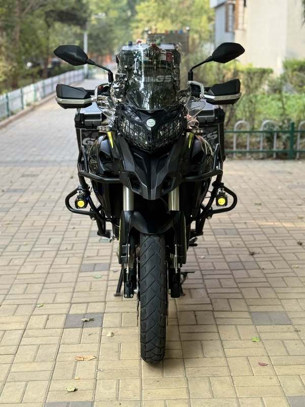 二手贝纳利金鹏 TRK502