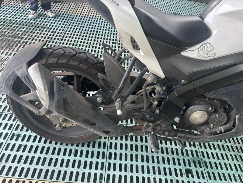 二手贝纳利小迅龙 BN150S
