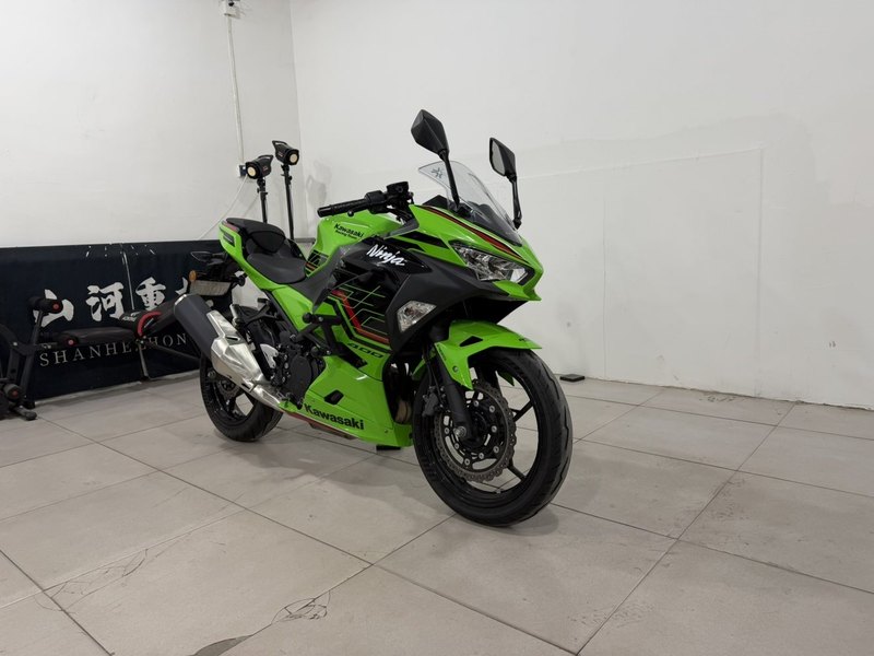 二手川崎Ninja 400