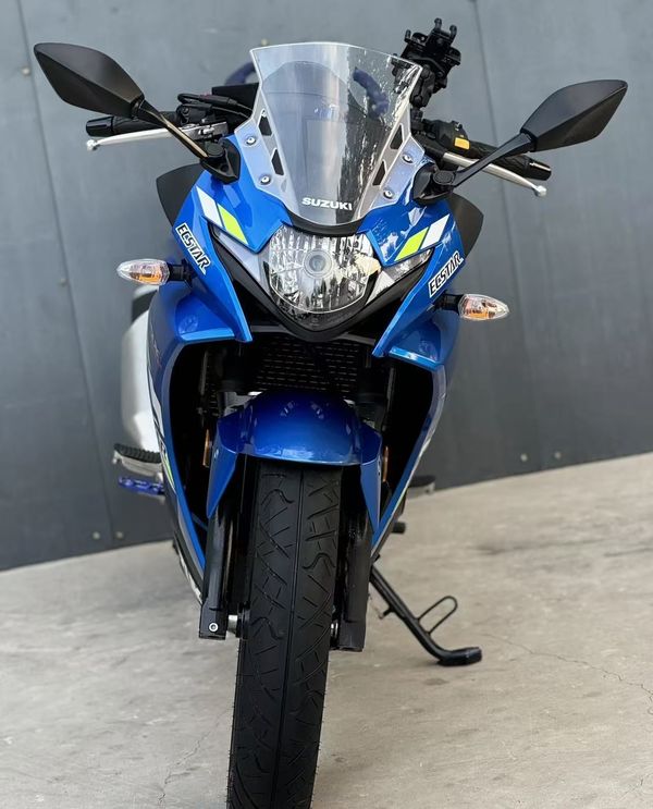 二手豪爵铃木GSX250R