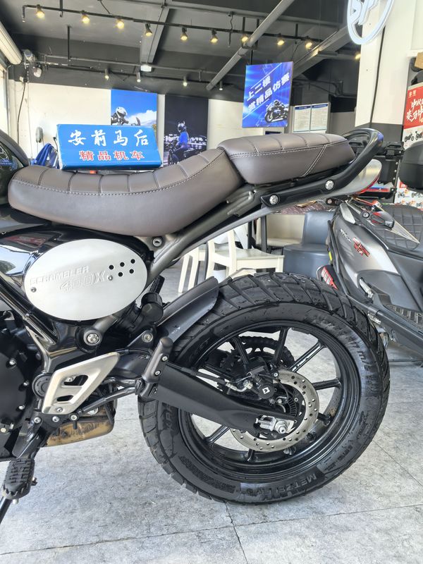 二手凯旋Scrambler 400 X