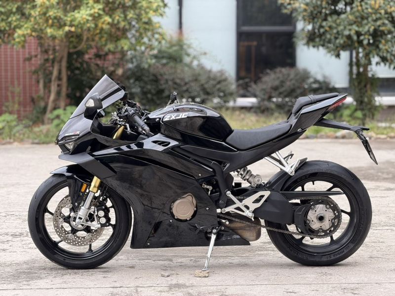 二手张雪机车500RR