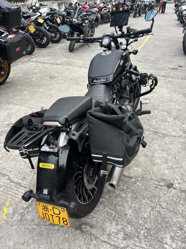 二手奔达Rock300 灰石