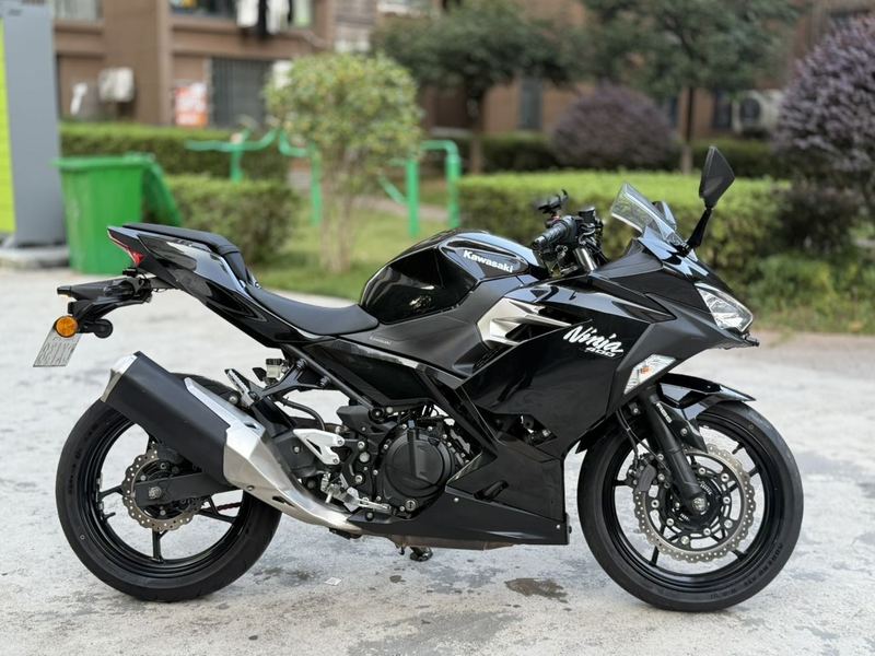 二手川崎Ninja 400