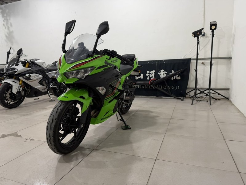 二手川崎Ninja 400
